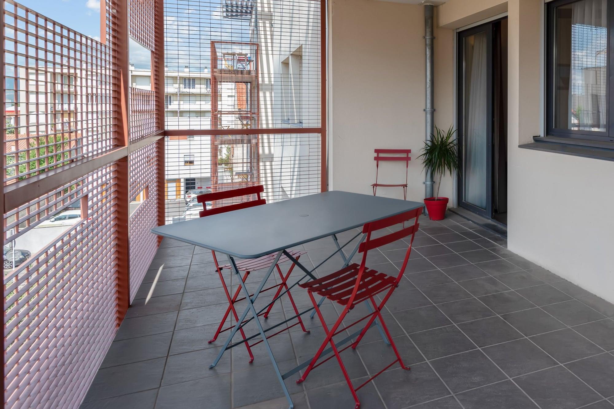 Appart'City Classic Montelimar Exterior photo